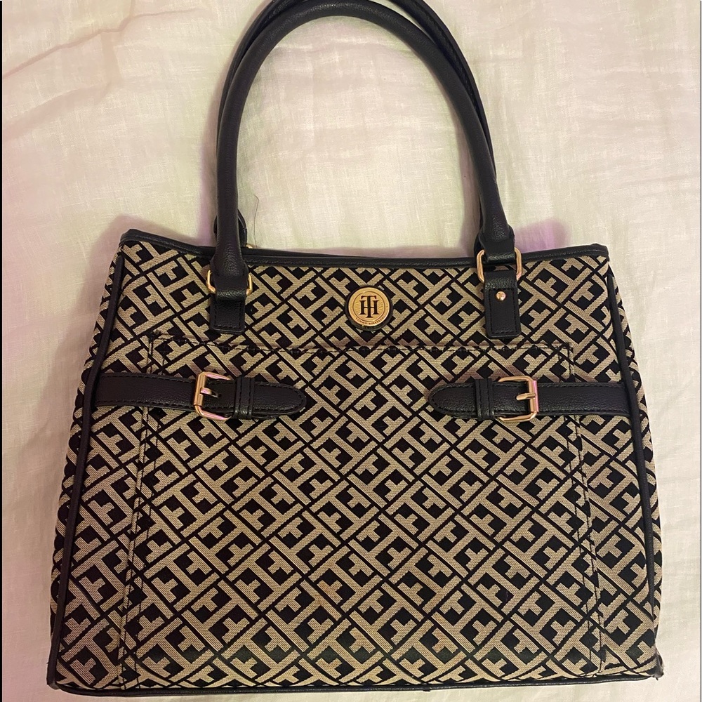 Tommy Hilfiger purse/handbag👜